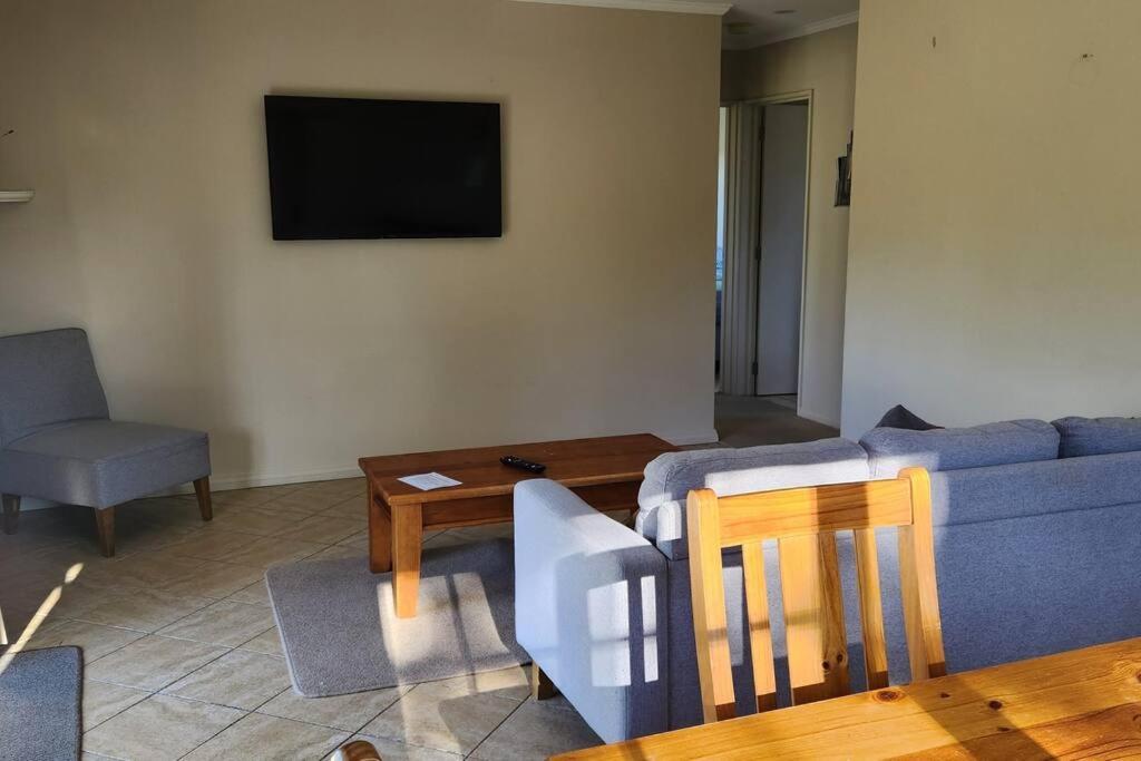 Pinegrove Cottages - Unit1 ทไวเซิล ภายนอก รูปภาพ