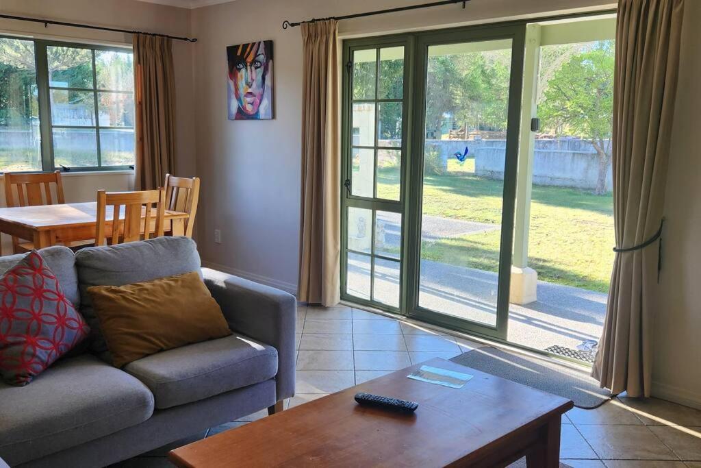 Pinegrove Cottages - Unit1 ทไวเซิล ภายนอก รูปภาพ